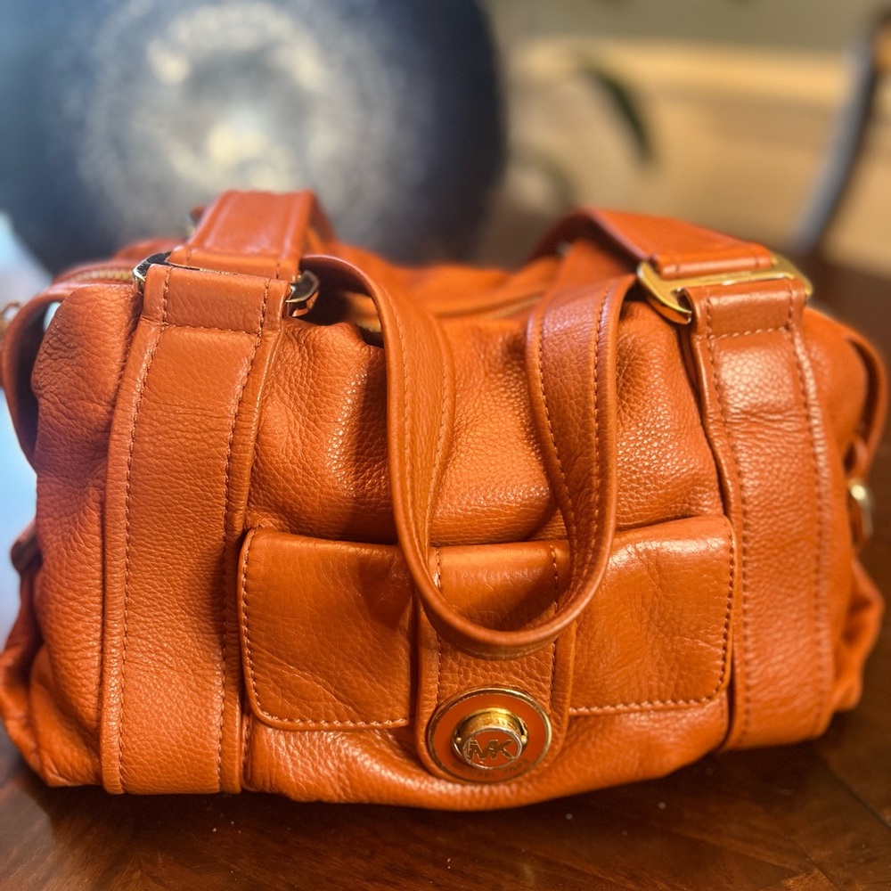 Michael Kors purse